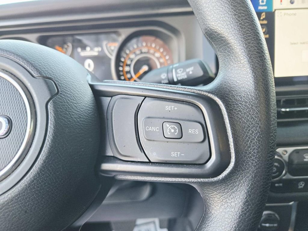 Used 2024 Jeep Gladiator Sport image 25