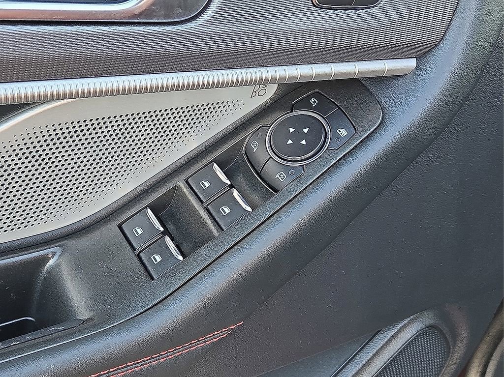 Used 2025 Ford Explorer ST image 23