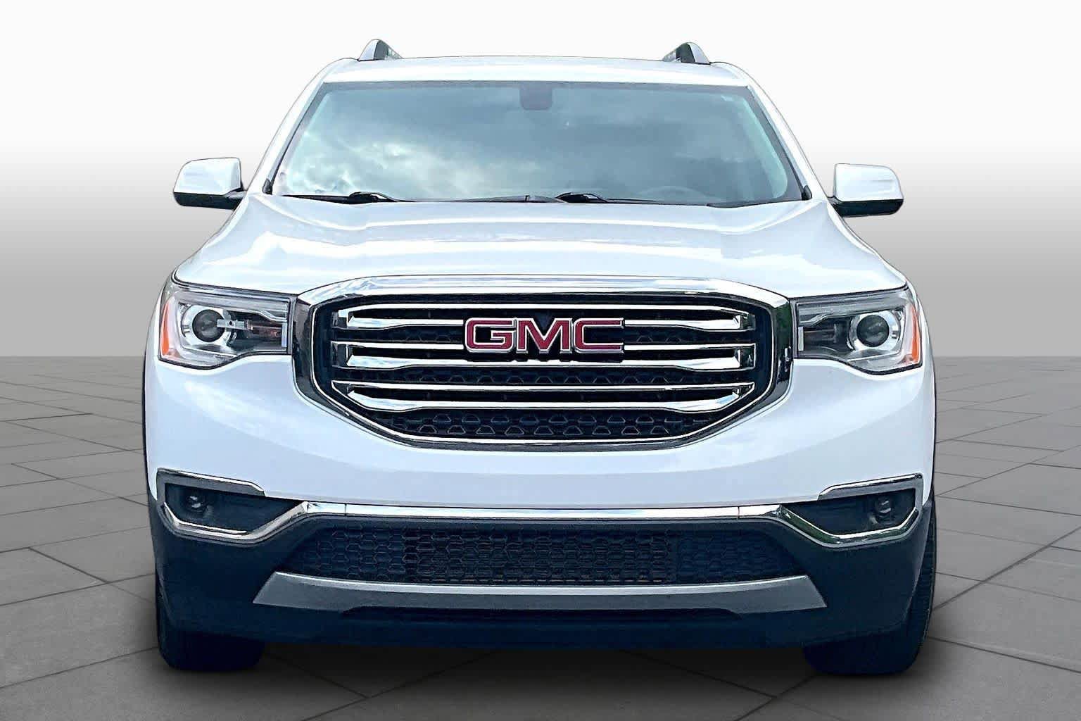 Used 2019 GMC Acadia SLT FWD image 4