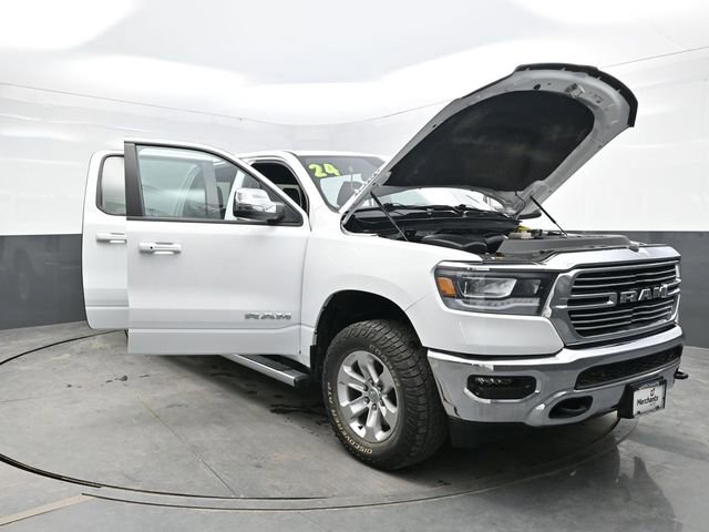Used 2024 RAM 1500 Laramie AWD/4WD image 39
