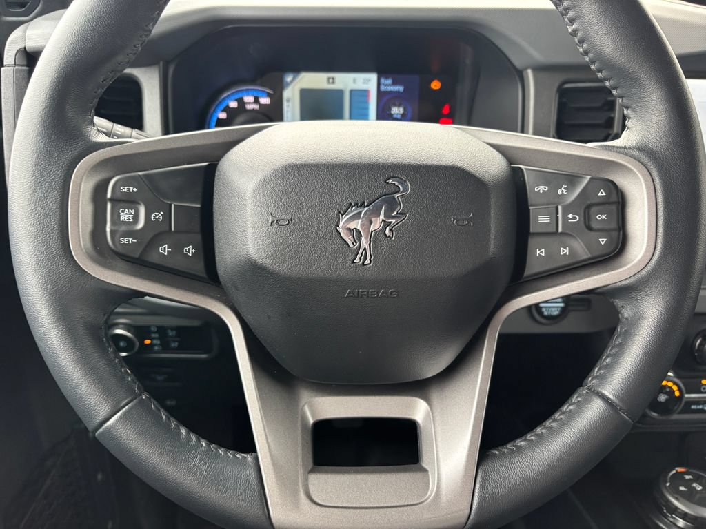Used 2024 Ford Bronco Black Diamond AWD/4WD image 21