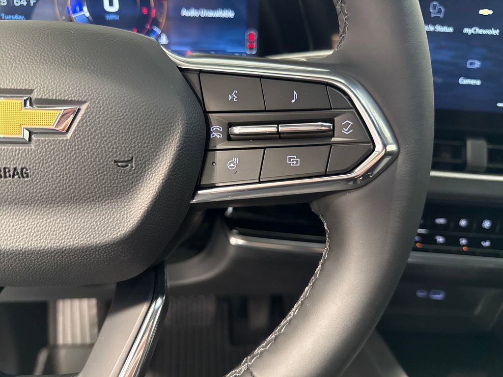 New 2026 Chevrolet Equinox LT w/ Convenience Package II FWD image 5