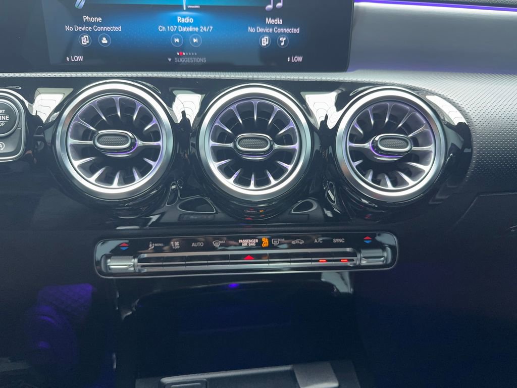 Used 2022 Mercedes-Benz CLA 250 image 43
