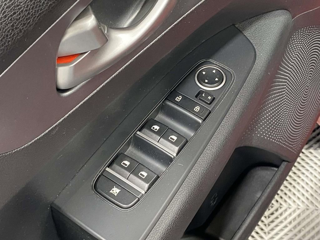 Used 2021 Kia Forte LXS image 19