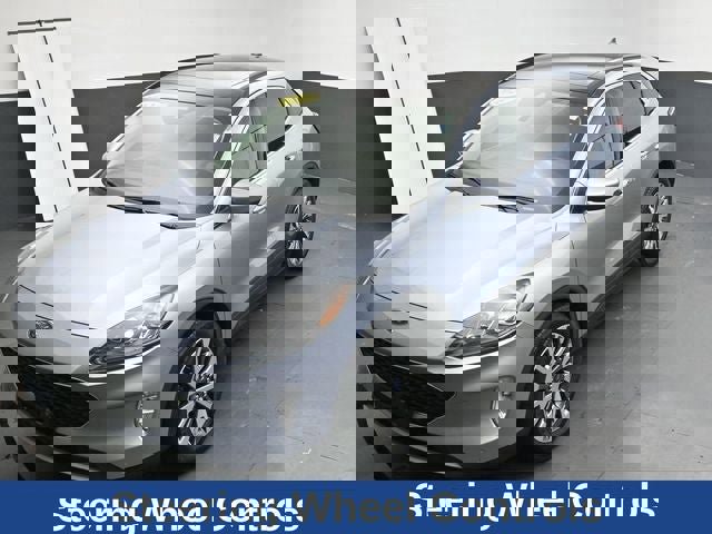 Used 2022 Ford Escape Titanium w/ Class II Trailer Tow Package image 22