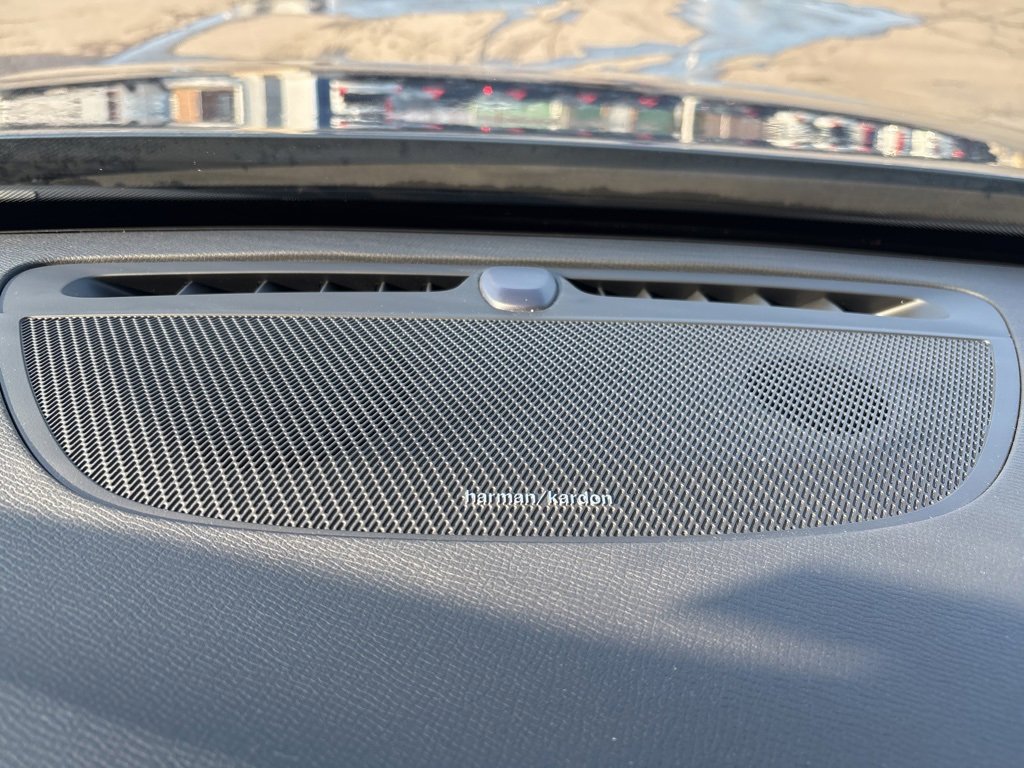 Certified 2023 Volvo XC90 B5 Plus image 25