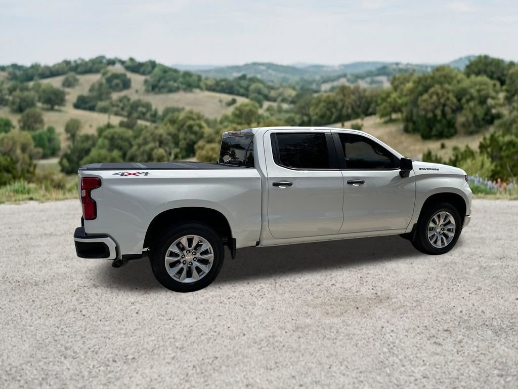 Used 2023 Chevrolet Silverado 1500 Custom AWD/4WD image 11