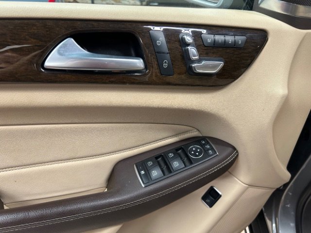 Used 2016 Mercedes-Benz GLE 350 w/ Premium Package image 7