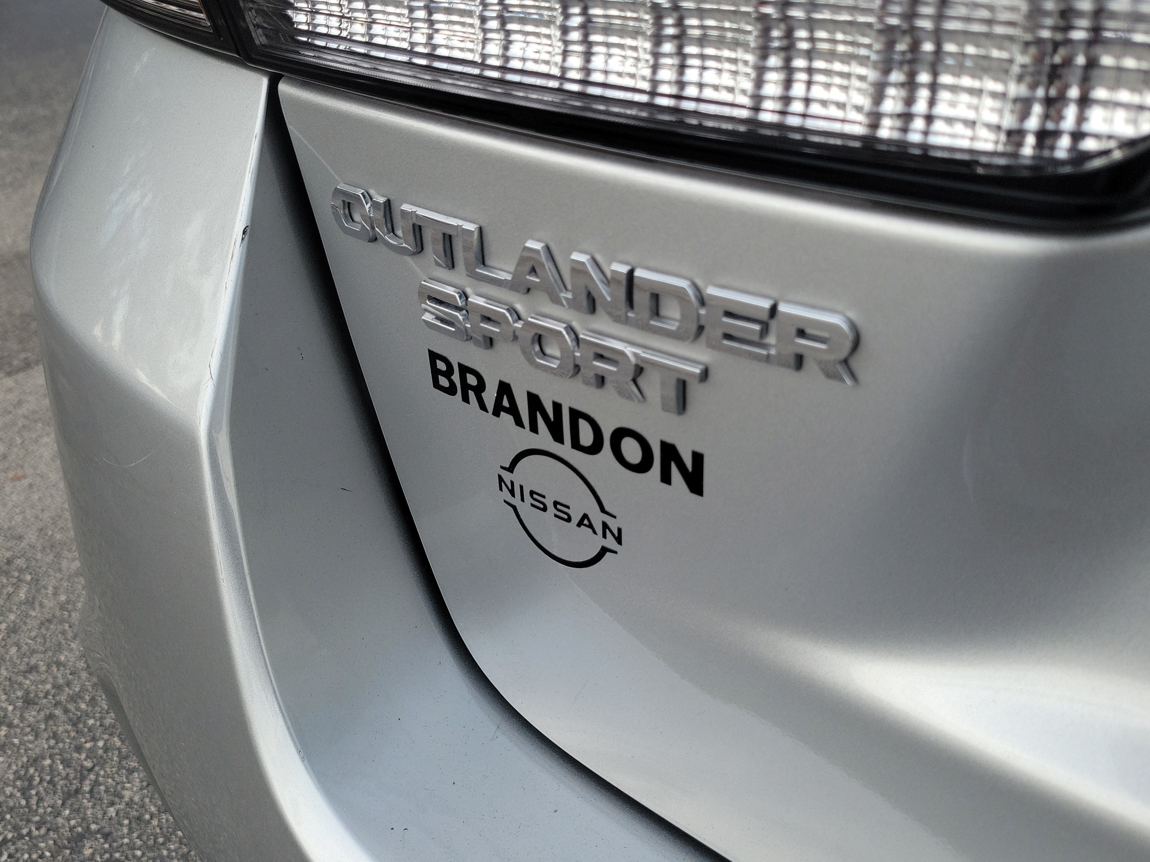 Used 2024 Mitsubishi Outlander Sport SEL AWD/4WD image 8