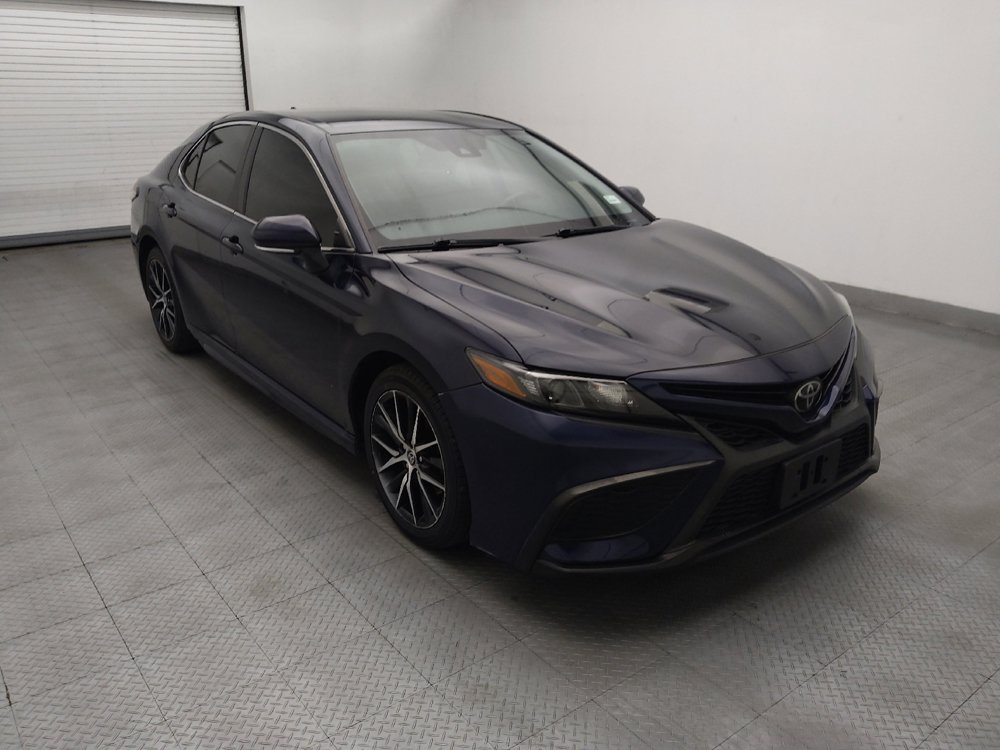 Used 2022 Toyota Camry SE FWD image 13