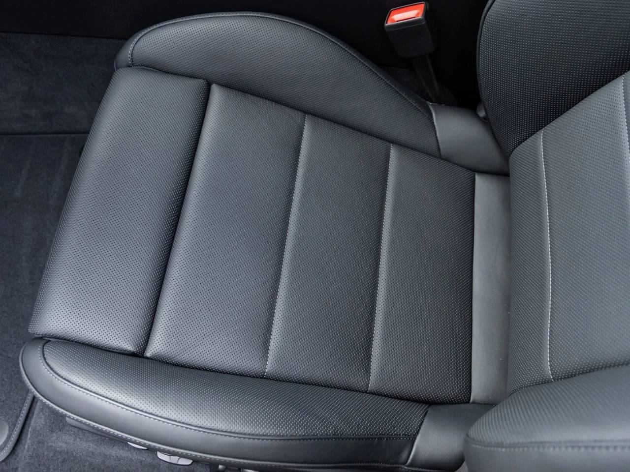 Used 2025 Porsche Macan 4S Electric image 69