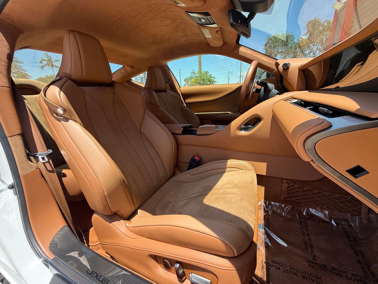 Used 2023 Lexus LC 500 Coupe w/ Dynamic Handling Package RWD image 32