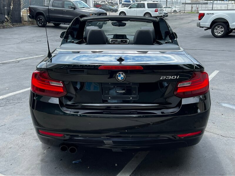 Used 2017 BMW 230i Convertible w/ Driving Assistance Package RWD image 9