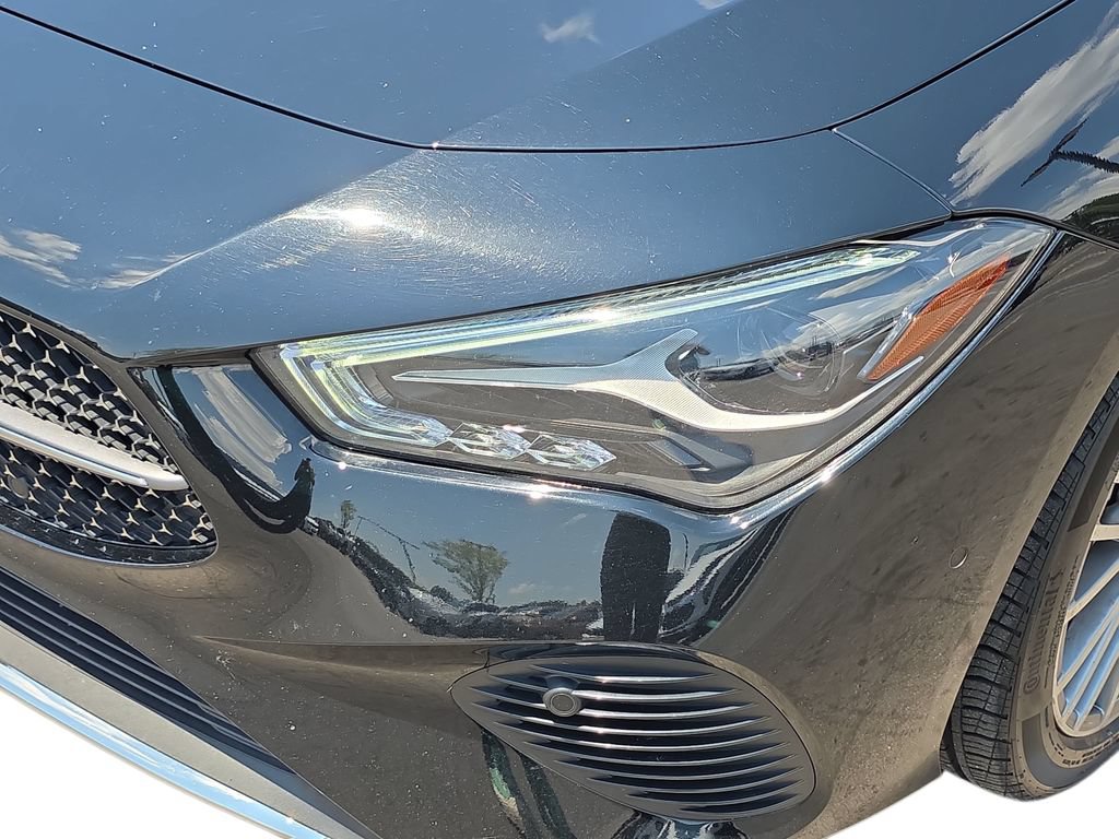 Used 2025 Mercedes-Benz CLA 250 image 31