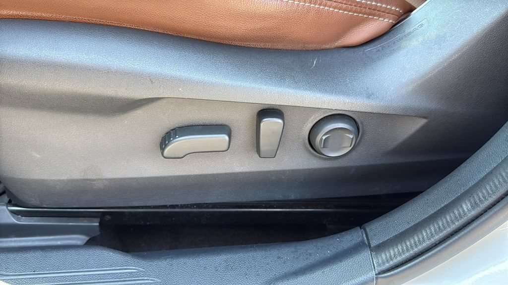Certified 2021 Subaru Outback Touring XT AWD/4WD image 13