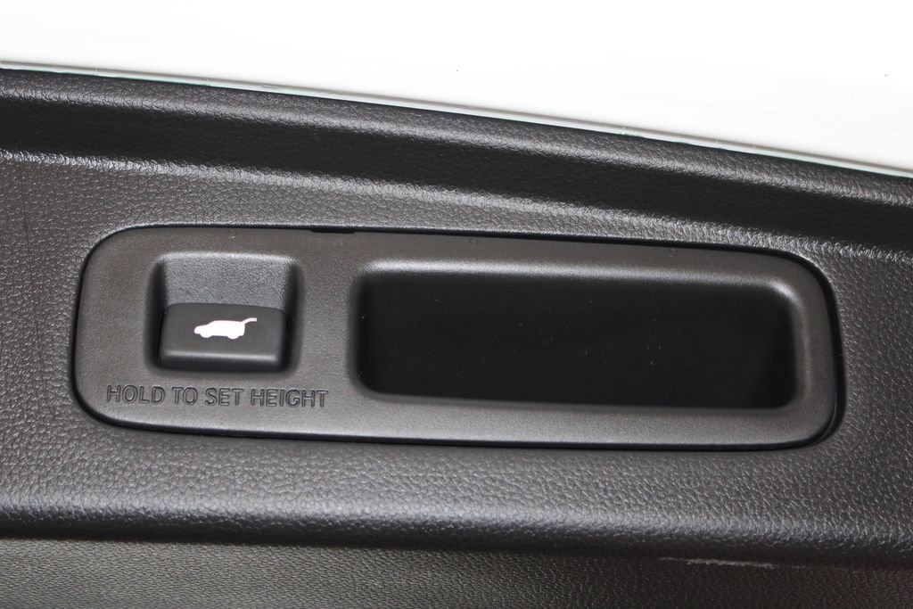 Used 2023 Honda CR-V EX-L image 47