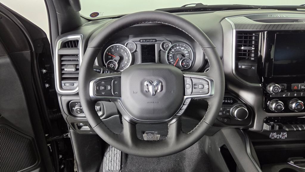 New 2026 RAM 1500 4x4 Crew Cab image 12