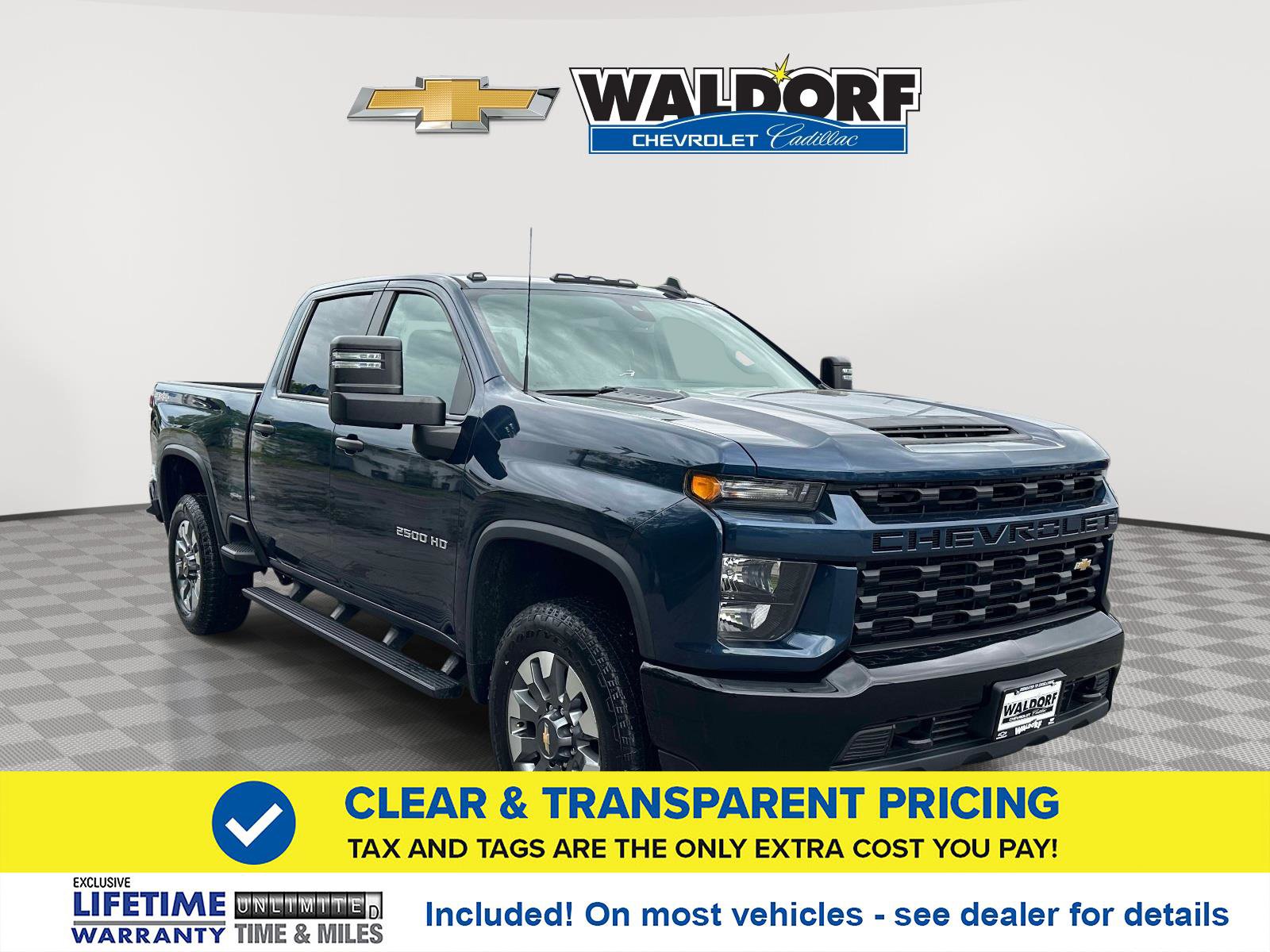 Used 2023 Chevrolet Silverado 2500 Custom w/ Custom Value Package AWD/4WD image 1