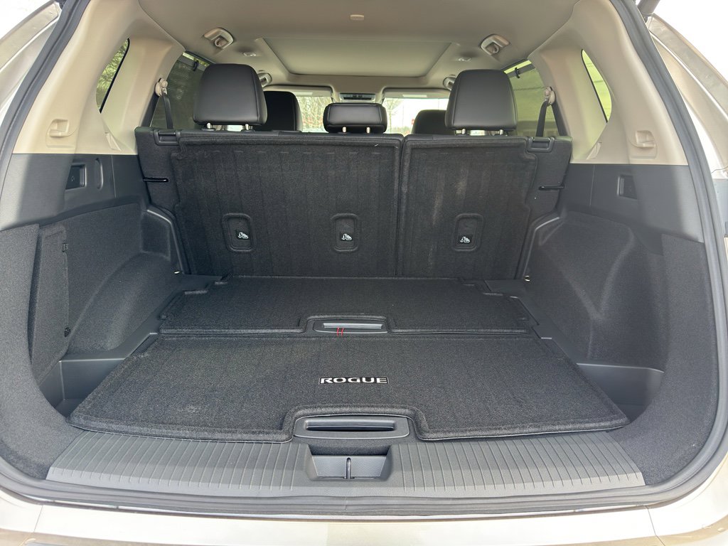 New 2026 Nissan Rogue Platinum image 22