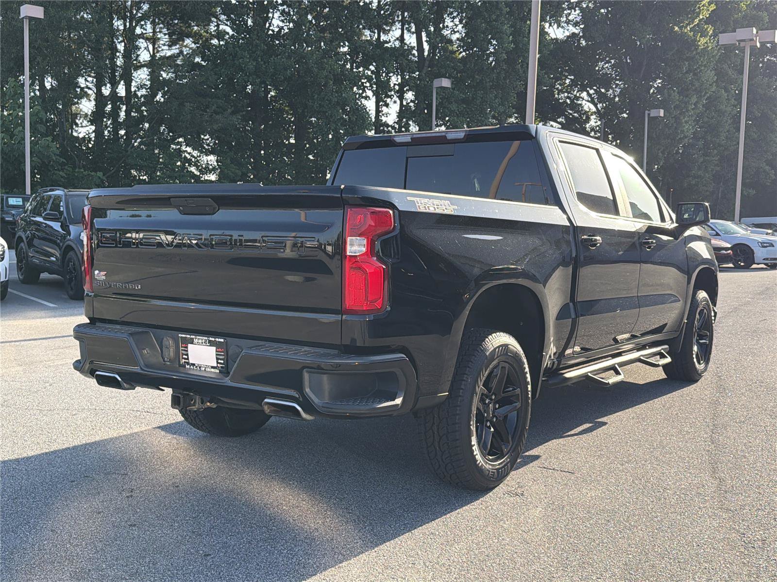 Used 2019 Chevrolet Silverado 1500 LT Trail Boss AWD/4WD image 5