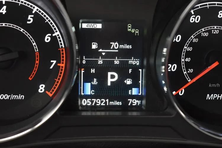 Used 2024 Mitsubishi Outlander Sport SE AWD/4WD image 29