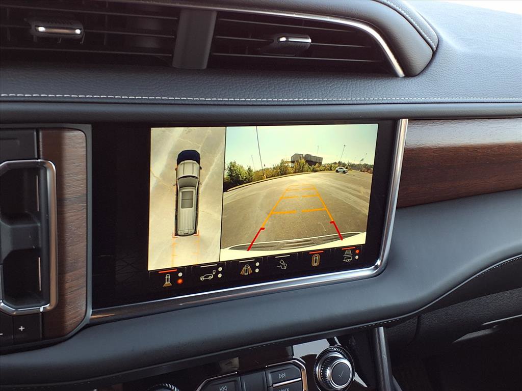 Used 2024 GMC Yukon XL Denali Ultimate image 9