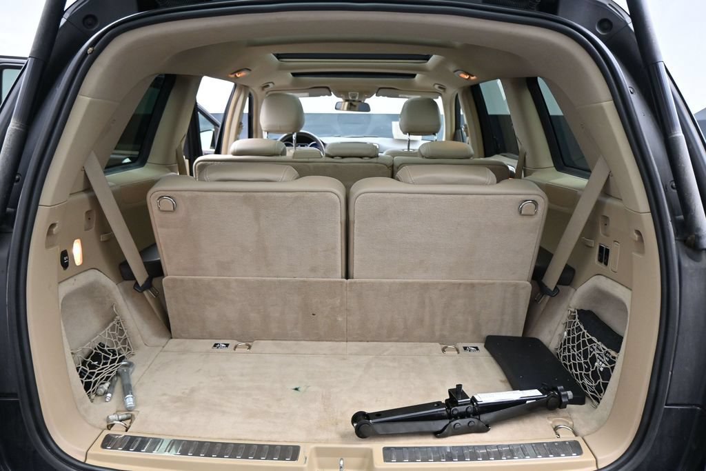Used 2014 Mercedes-Benz GL 450 4MATIC image 30