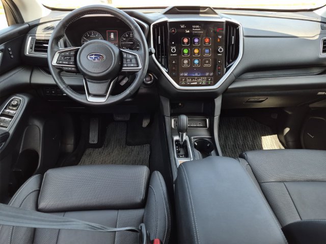 Used 2023 Subaru Ascent Limited w/ Technology Package AWD/4WD image 30