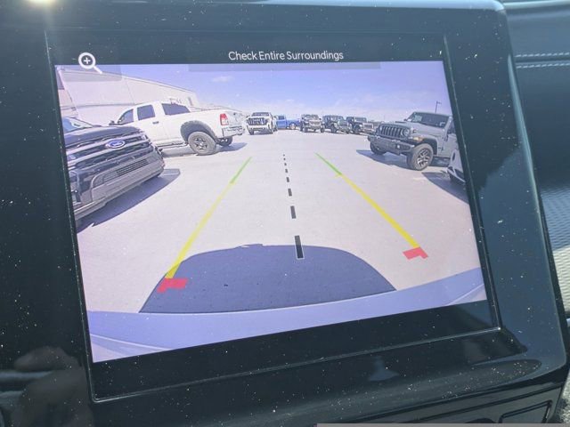 Used 2023 Jeep Grand Cherokee L Laredo image 19