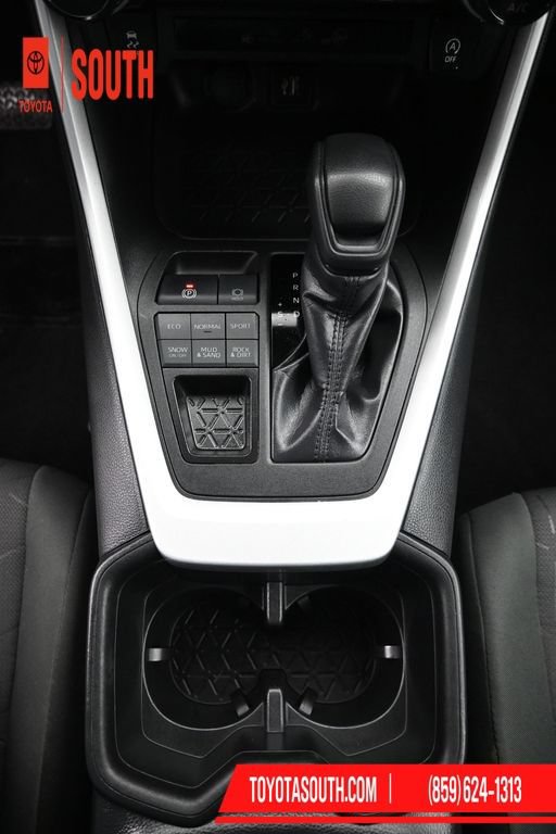 Certified 2024 Toyota RAV4 XLE AWD/4WD image 20