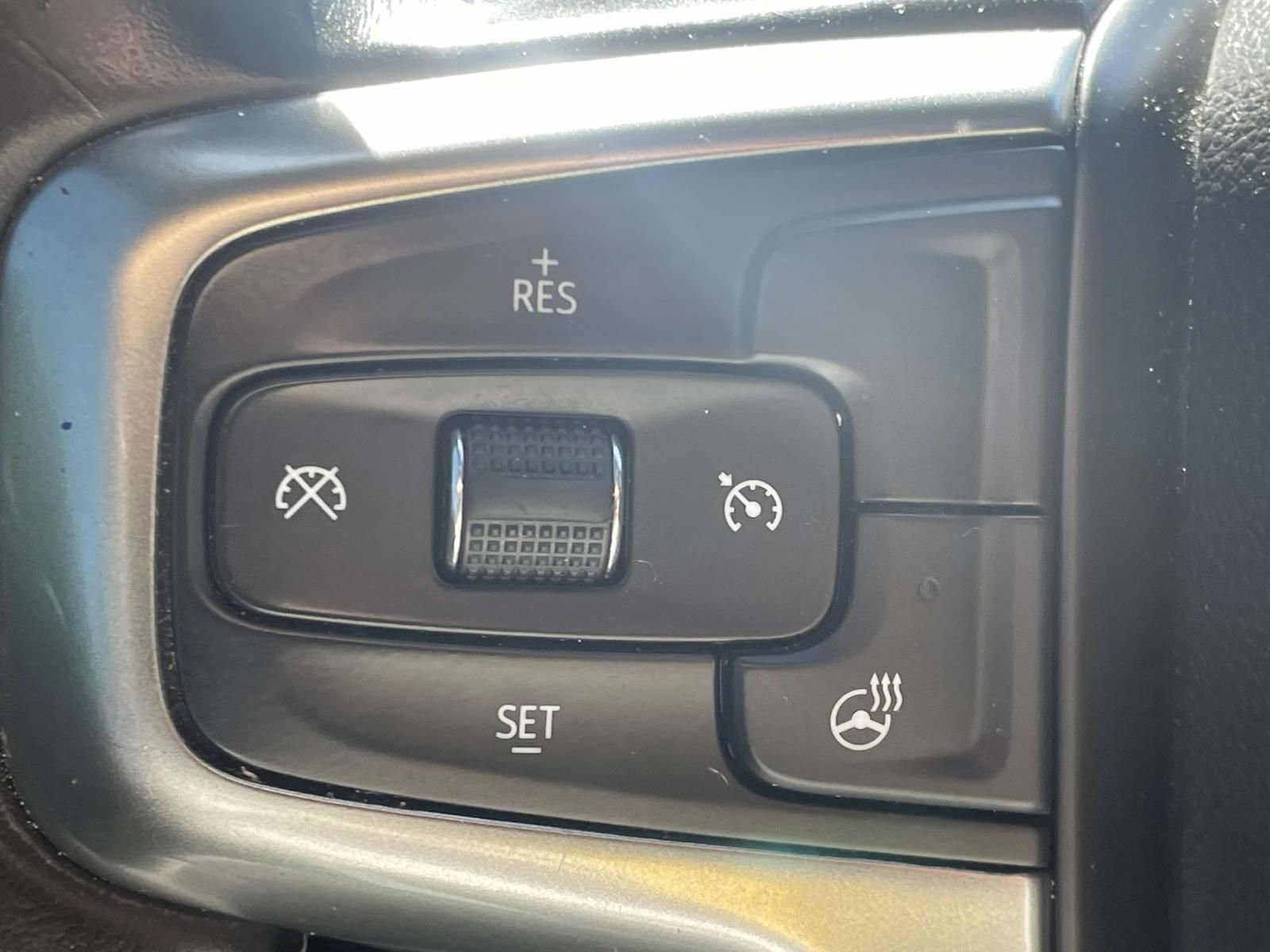 Used 2019 Chevrolet Silverado 1500 LT Trail Boss AWD/4WD image 27