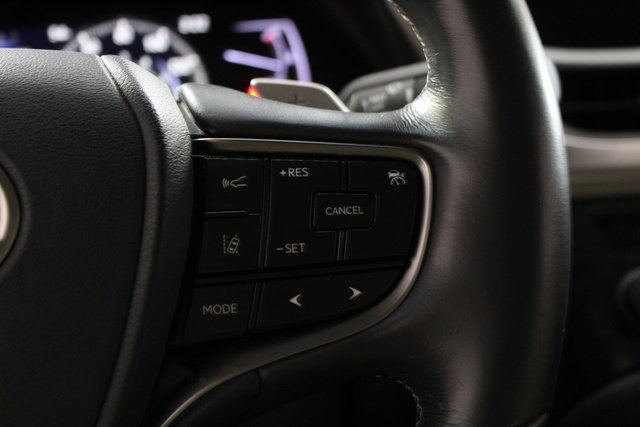 Used 2019 Lexus ES 350 w/ Premium Package image 20