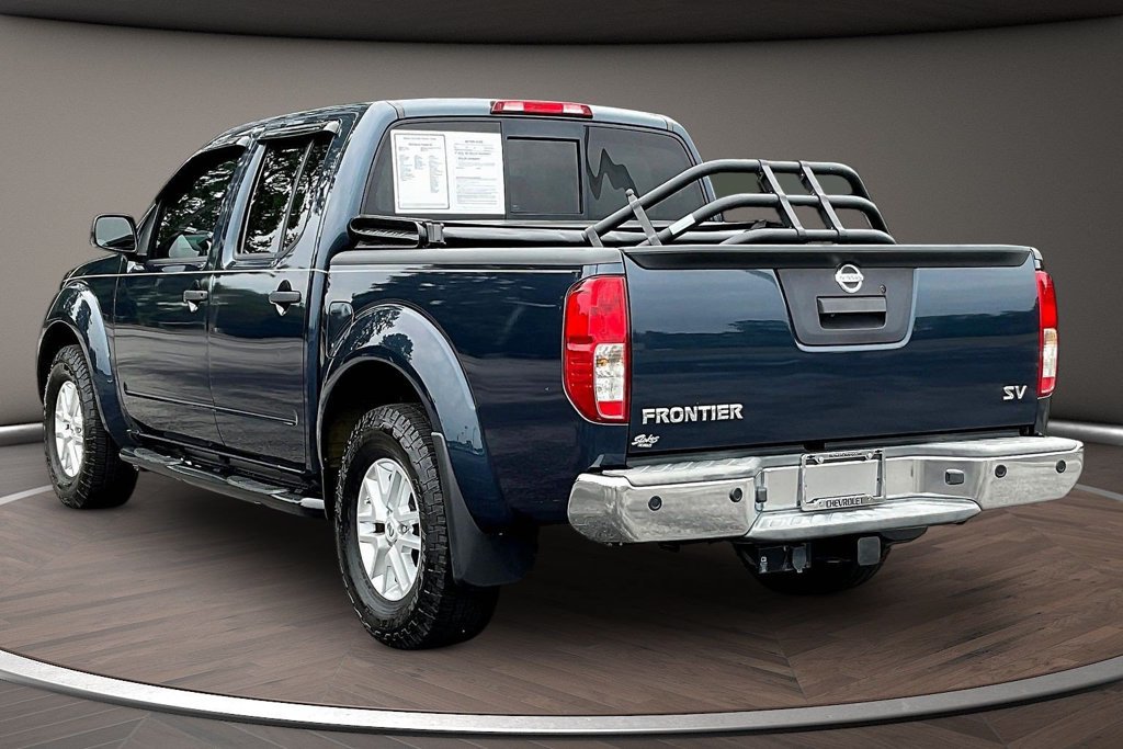 Used 2016 Nissan Frontier SV w/ SV Value Truck Package RWD image 4