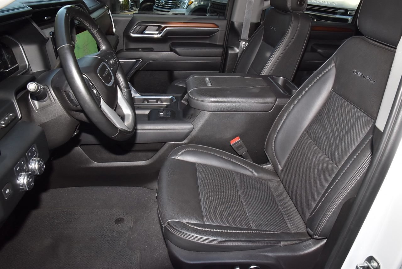 Used 2024 GMC Sierra 2500 Denali w/ Denali Reserve Package AWD/4WD image 13