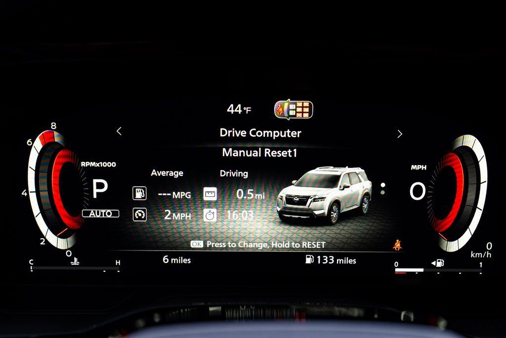 New 2026 Nissan Pathfinder SL image 17