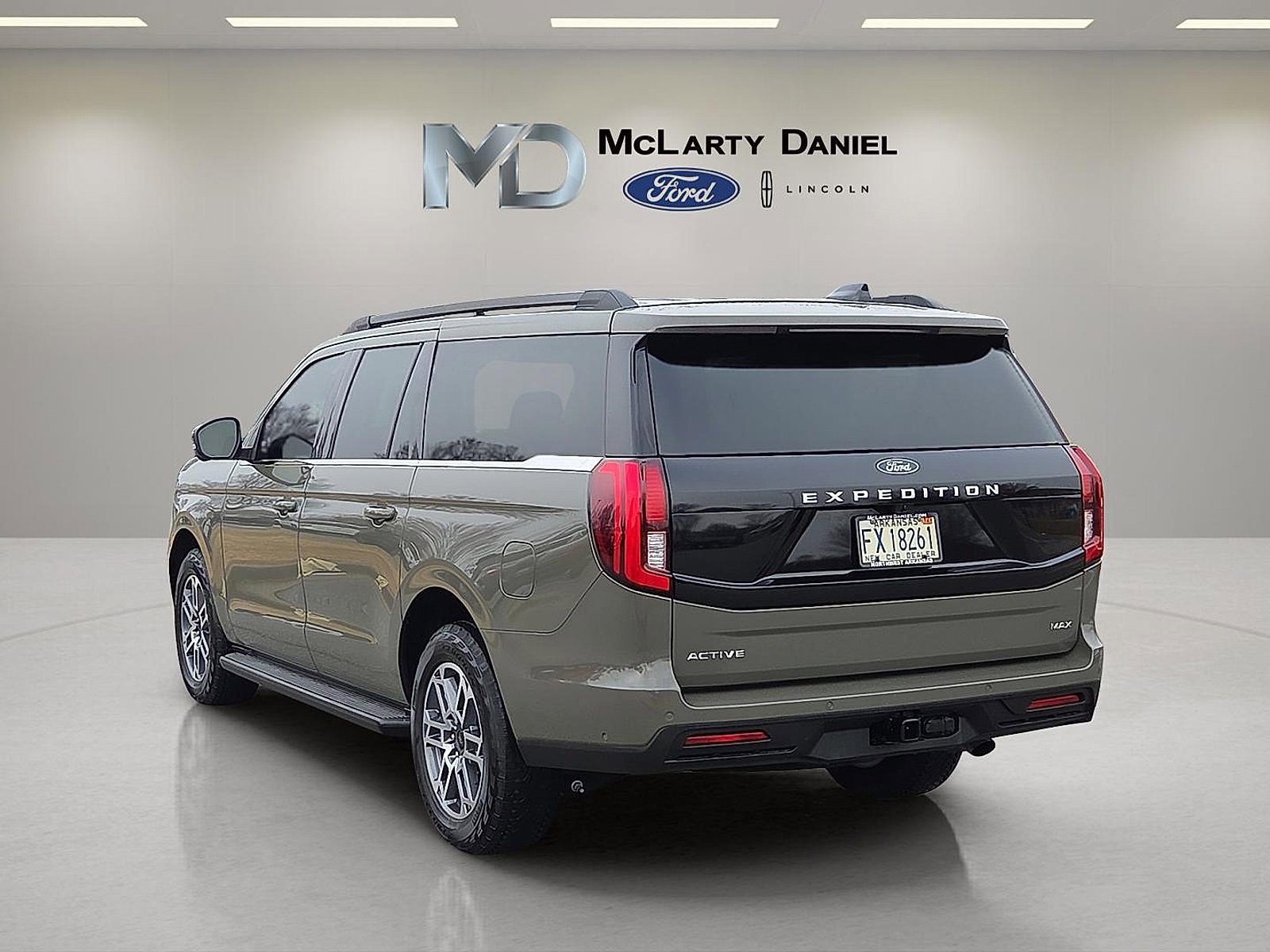 Used 2025 Ford Expedition Max Active image 4