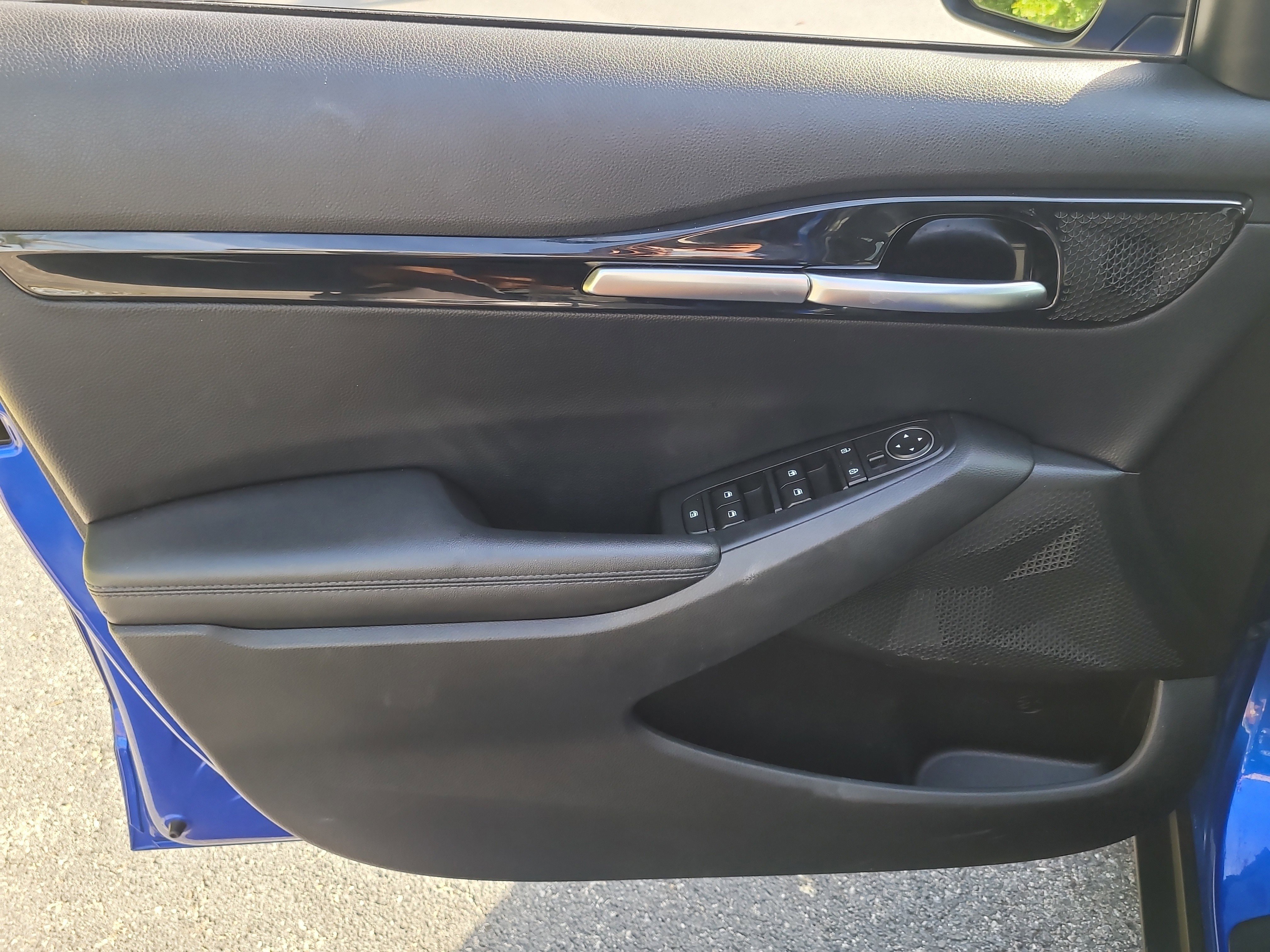 Used 2023 Kia Seltos S w/ Navigation Package image 17