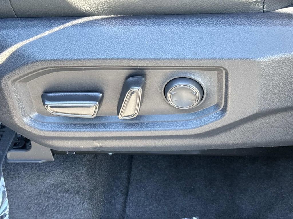 New 2026 Toyota Tundra SR5 image 33