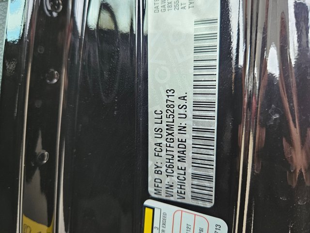 Used 2021 Jeep Gladiator Overland image 25