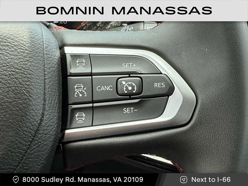 Used 2024 Jeep Compass Trailhawk image 23