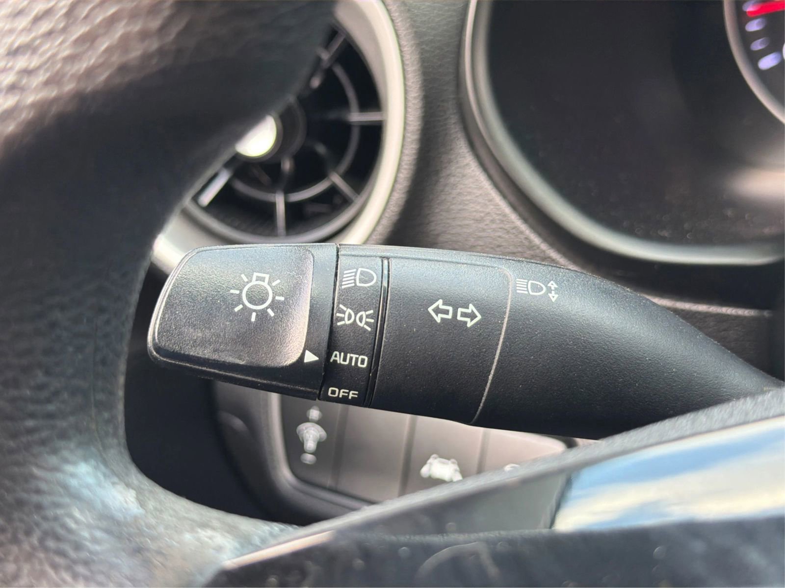 Used 2020 Kia Forte LXS FWD image 21