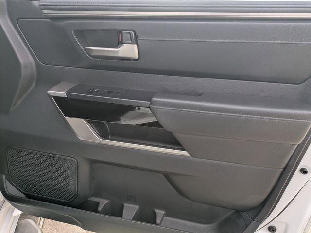 Used 2024 Toyota Tundra Limited image 35