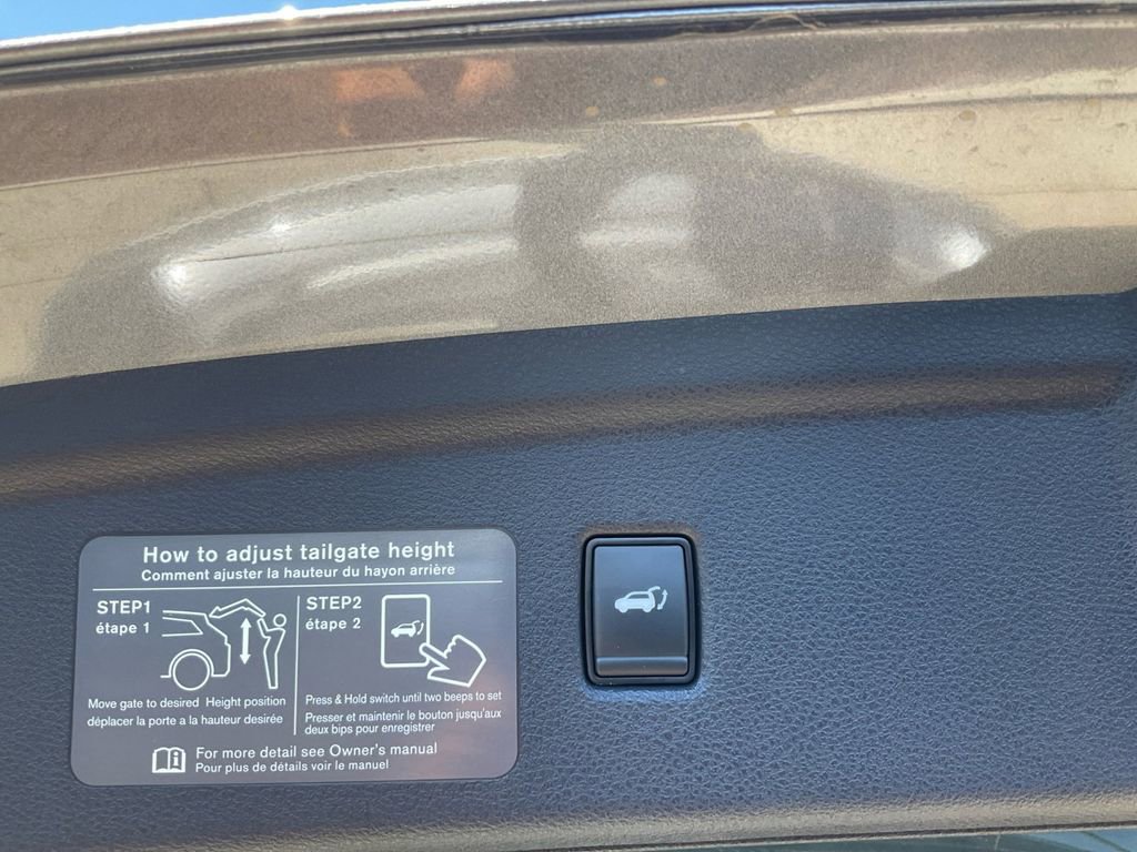 Used 2022 INFINITI QX50 Sensory image 10