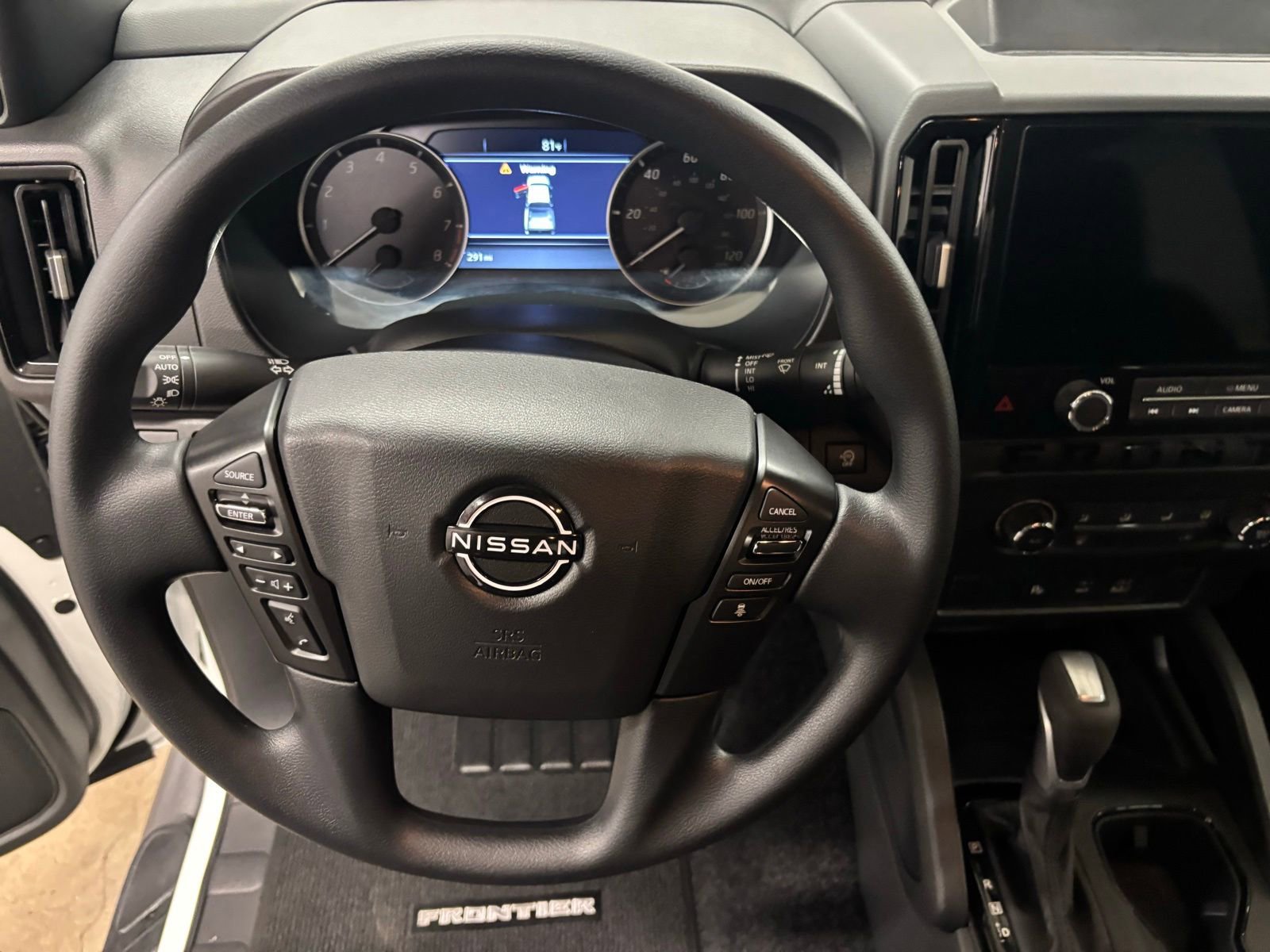 Used 2026 Nissan Frontier SV w/ Tow Package RWD image 16