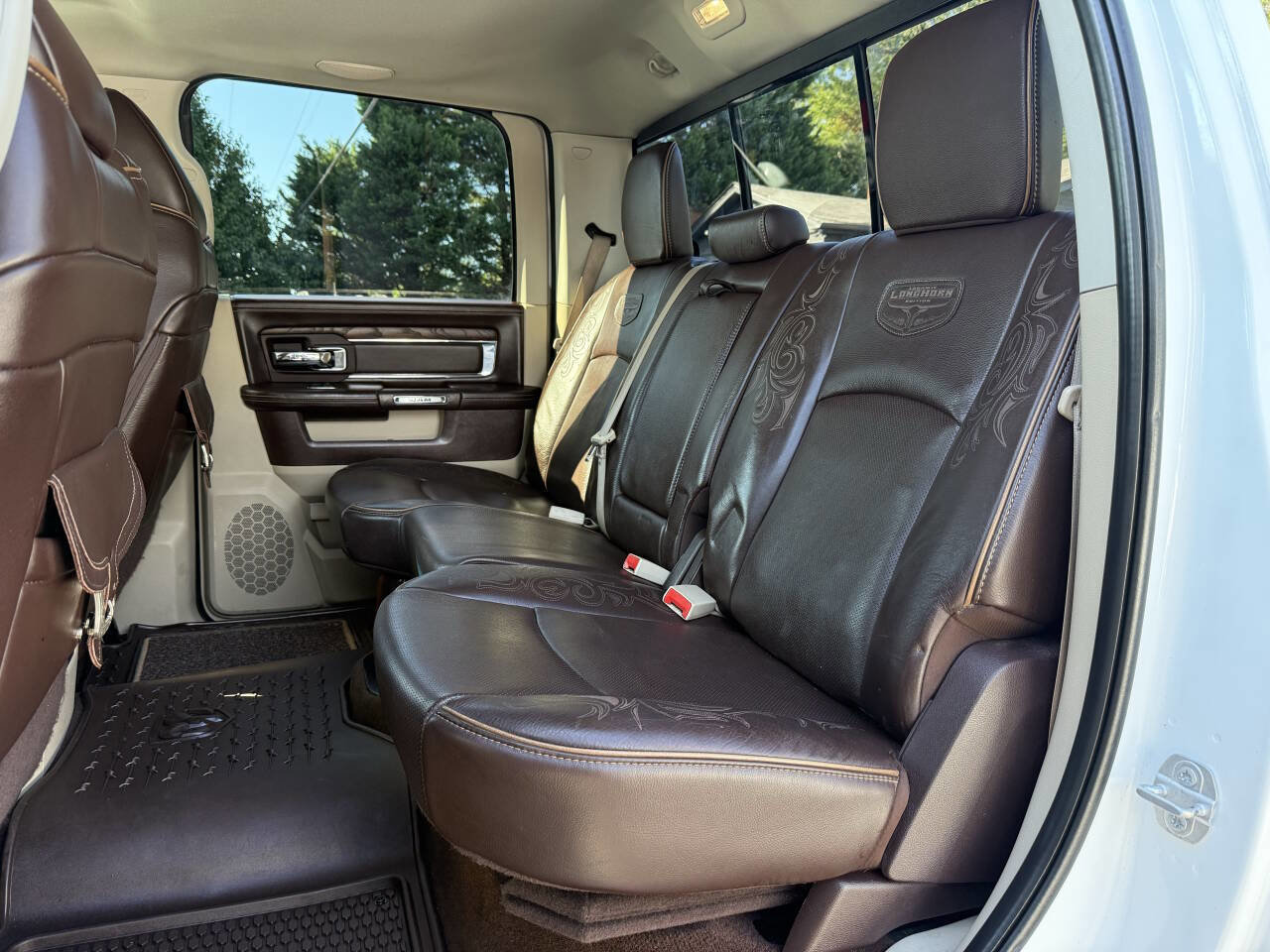 Used 2017 RAM 3500 Laramie Longhorn image 11