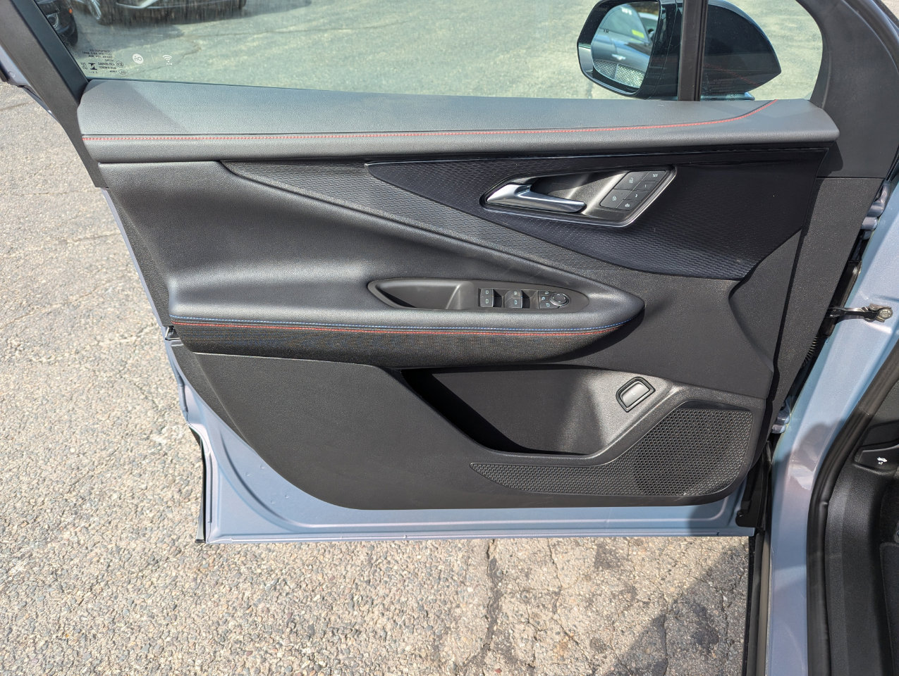 Used 2025 Chevrolet Blazer EV RS image 12