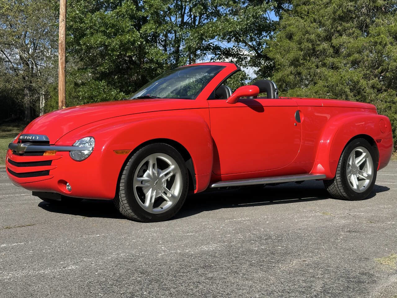 Used 2003 Chevrolet SSR w/ Preferred Equipment Group image 5