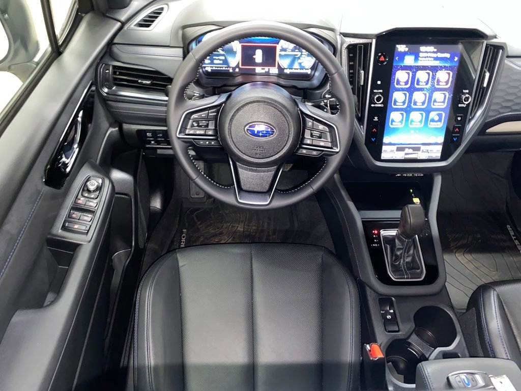 Used 2025 Subaru Forester Limited image 31