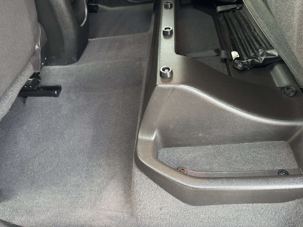 Used 2022 Chevrolet Colorado LT w/ LT Convenience Package image 34