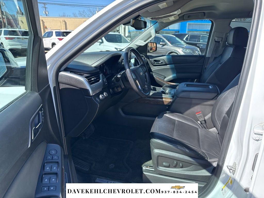 Used 2016 Chevrolet Suburban LT image 16